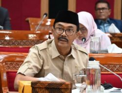 30% Sekolah Mengalami Keterlambatan Dana BOS: Penyebab dan Solusi