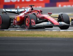 Leclerc Puncaki FP3 dengan Red Flag