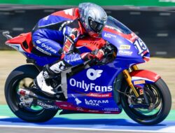 Joe Roberts Sukses Singkirkan Baltus di Balapan Moto2 Republik Ceko