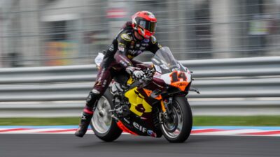 Sam Lowes Menyudahi Dominasi Razgatlioglu