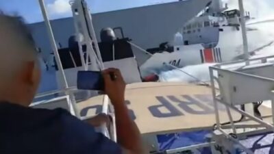Tabrakan Kapal AL China dan Coast Guard Filipina di Laut China Selatan