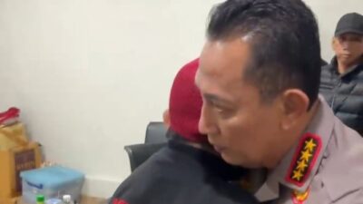 Kapolri Minta Maaf Langsung ke Keluarga Ojol Tewas Dihari RSCM
