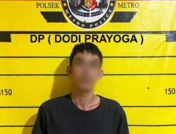 Polisi Ungkap Pencurian Modus Lempar Bola di Halte Rasuna Said