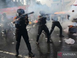 Perbedaan Peluru Tajam dan Peluru Karet: Panduan Polisi saat Demo