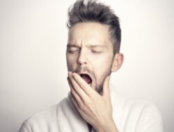 Cara Bangun Tidur Tanpa Kantuk dan Lebih Produktif