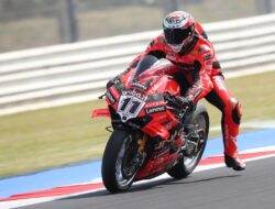 FP2 WSBK Prancis: Bulega Hapus Rekor Gerloff – Ringkas Debut Penuh Aksi